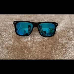 Costa Del Mar Aransas Polarized sunglasses